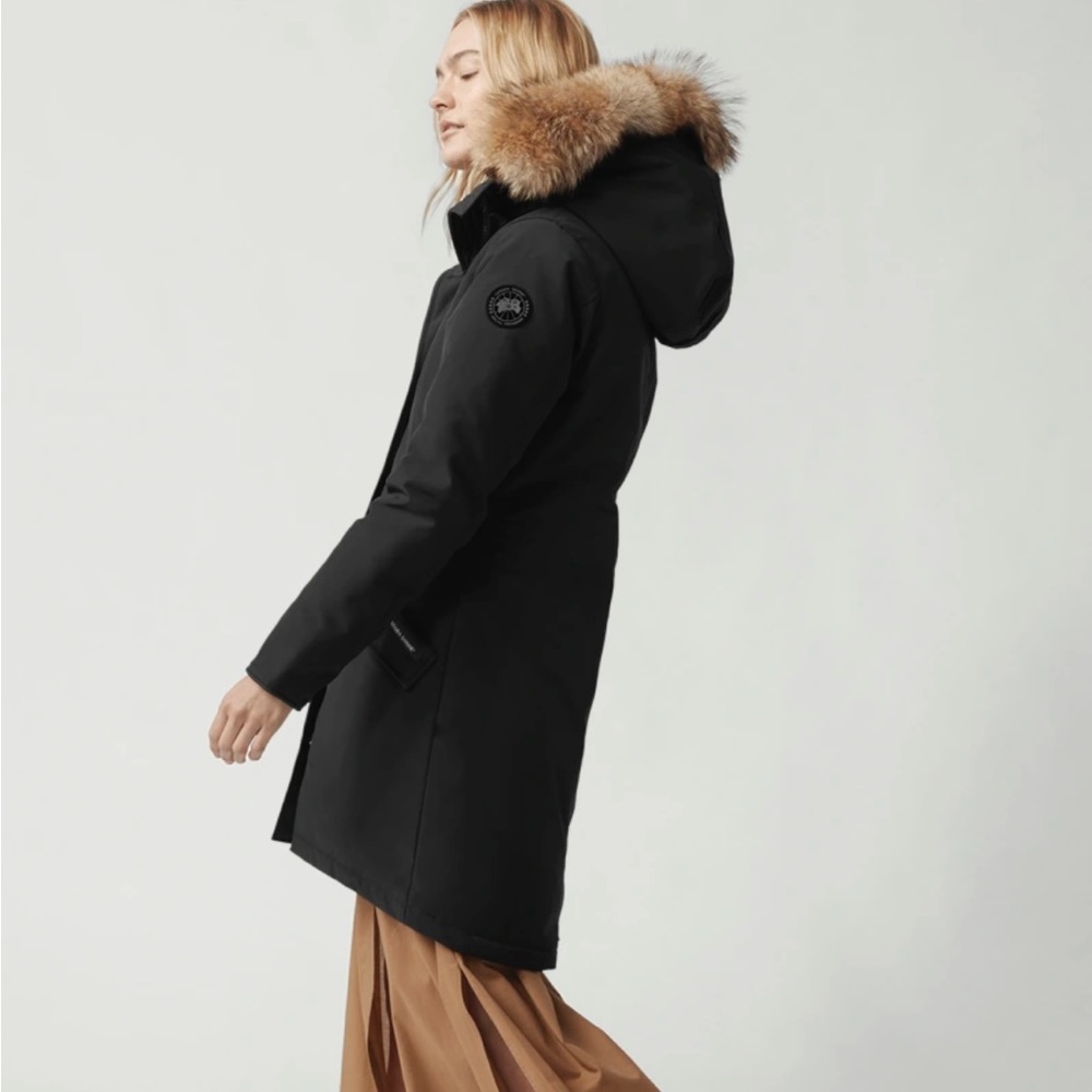 ❗️SOLD❗️CANADA GOOSE Rossclair BLACK LABEL coat black